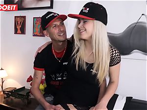 blonde stunner Gets humped hardcore on audition couch